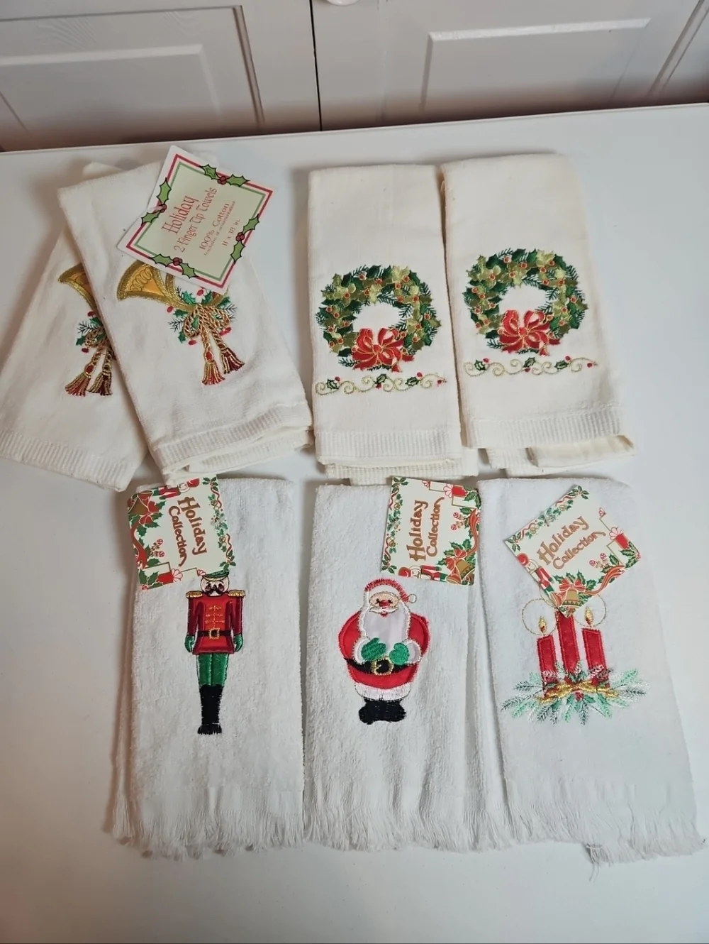 Lot of 7 Holiday Fingertip Holiday Hand Towels Christmas Cotton Bathroom